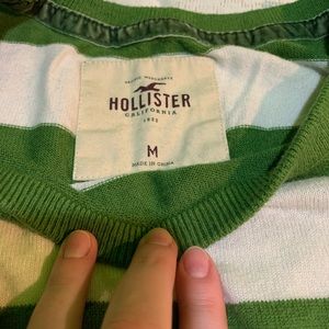 Hollister 3/4 sleeve sweater